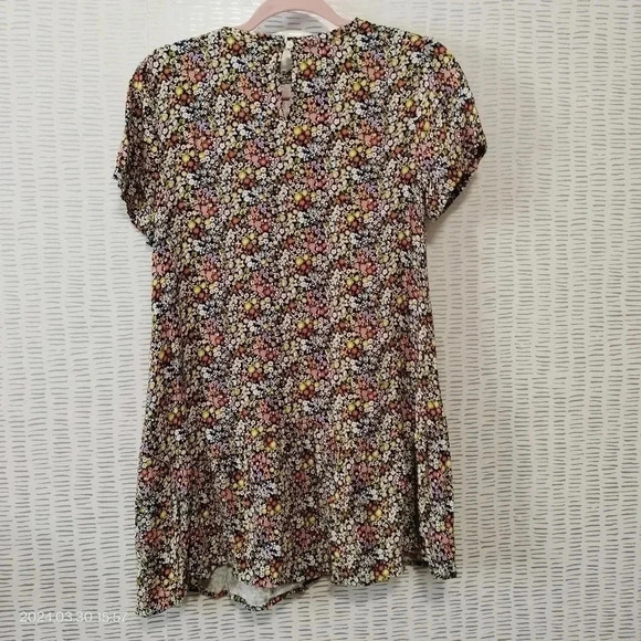 LOFT Size SP Short Sleeves Floral Ruffle Hem Boho Lightweight Short Dress - Picture 3 of 12